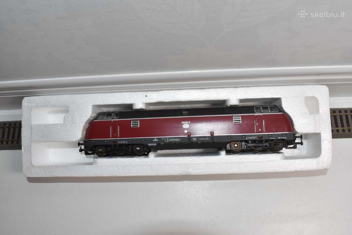 Lima dyzelinis lokomotyvas V 230 - nuotraukos Nr. 5