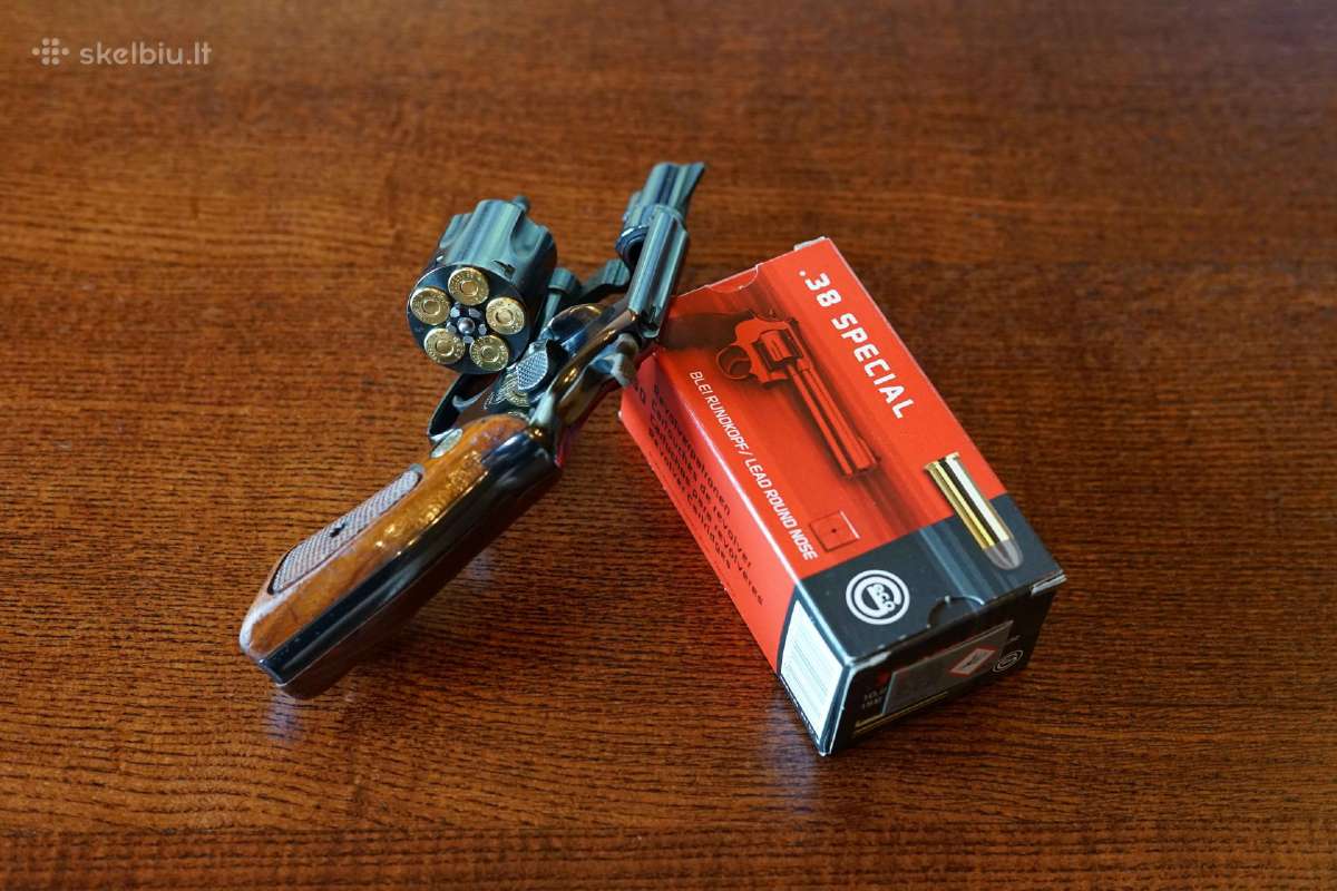 Parduodamas revolveris Smith & Wesson Model 36 - nuotraukos Nr. 5