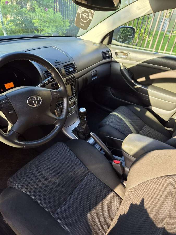 Toyota Avensis - nuotraukos Nr. 6