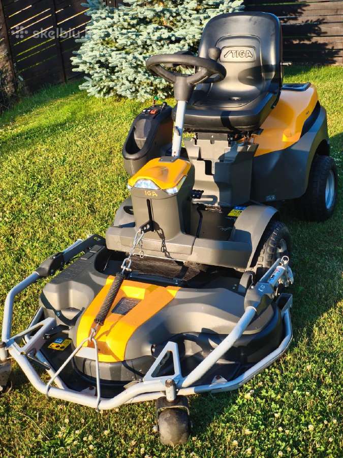 Profesionalus raideris Stiga Park Pro 900 Wx (4x4)