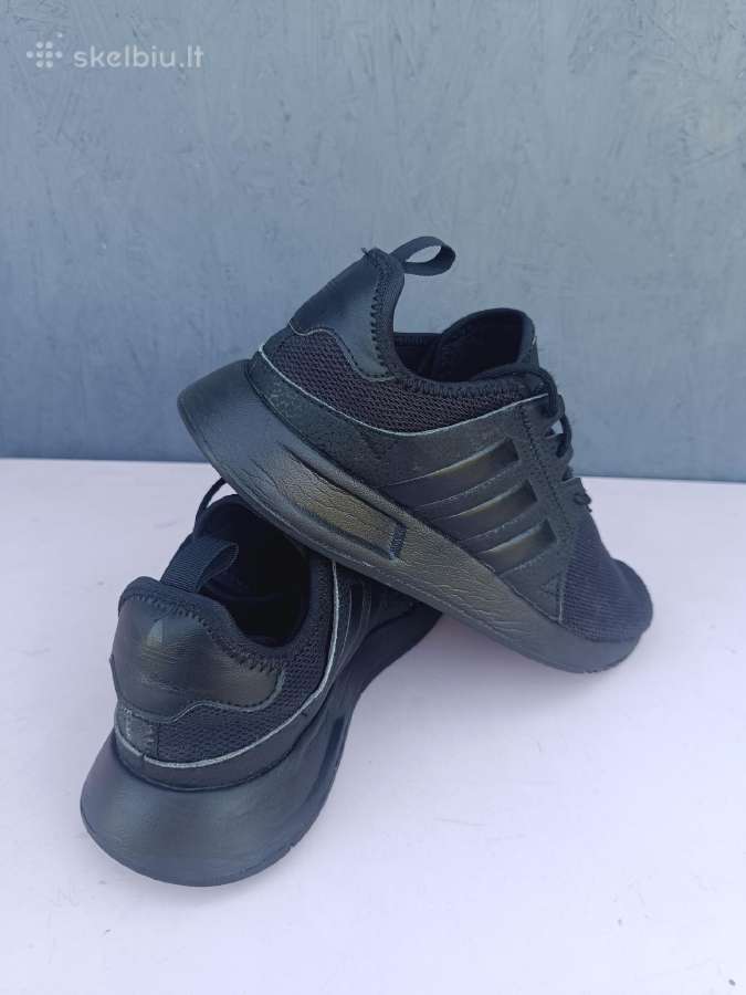 Adidas kedai - nuotraukos Nr. 2