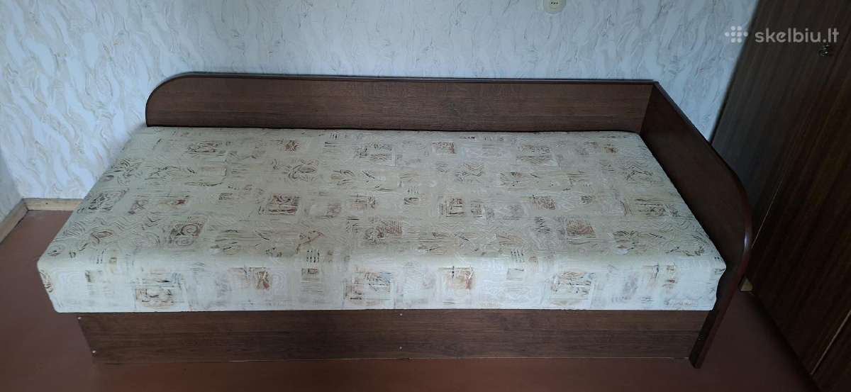 Atiduodu lovą 90200 ,yra vieta pataliniai.
