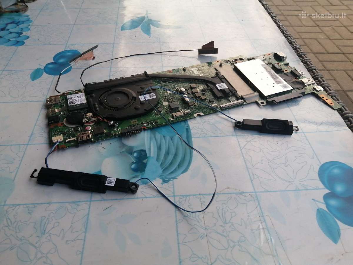 V330-14ikb, i5-8250u, be RAM