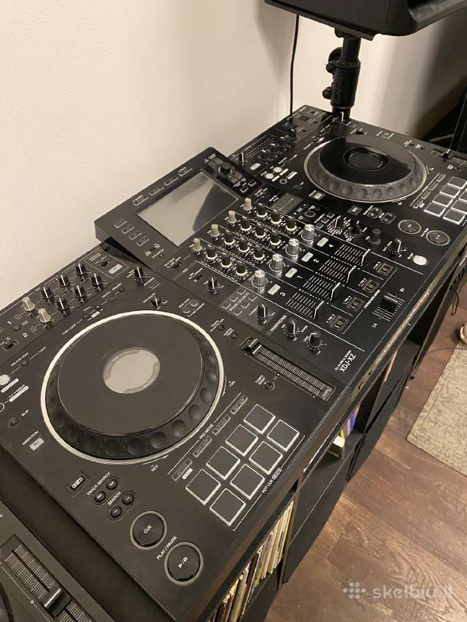Pioneer Xdj-xz + deklas