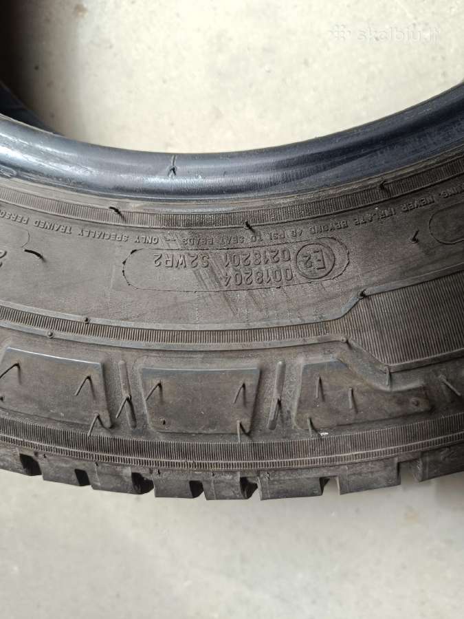 Parduodamos vasarinės padangos 215/65 R16c