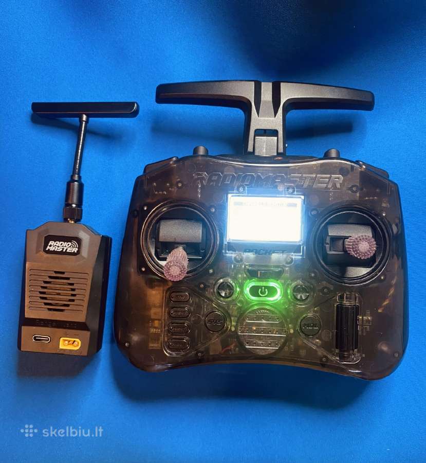 Fpv drono pultas radiomaster pocket.