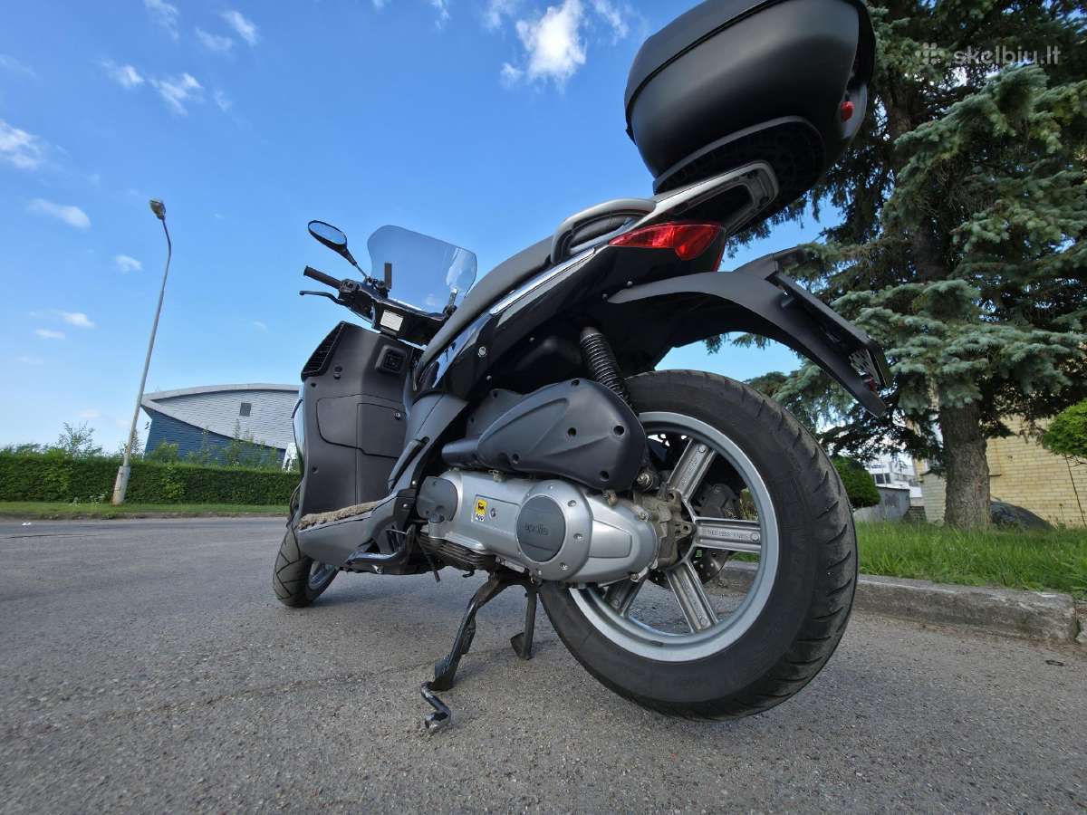 Parduodamas Aprilia Sportcity 250 - nuotraukos Nr. 4