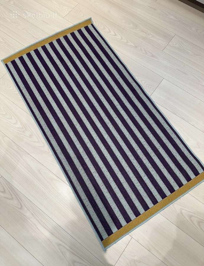 Ikea lauko kilimas