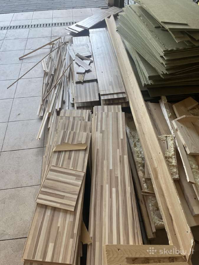 Dėvėtas laminatas, ~30kv. M. Atiduodamas