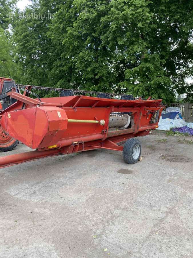 Massey Ferguson dalimis - nuotraukos Nr. 2