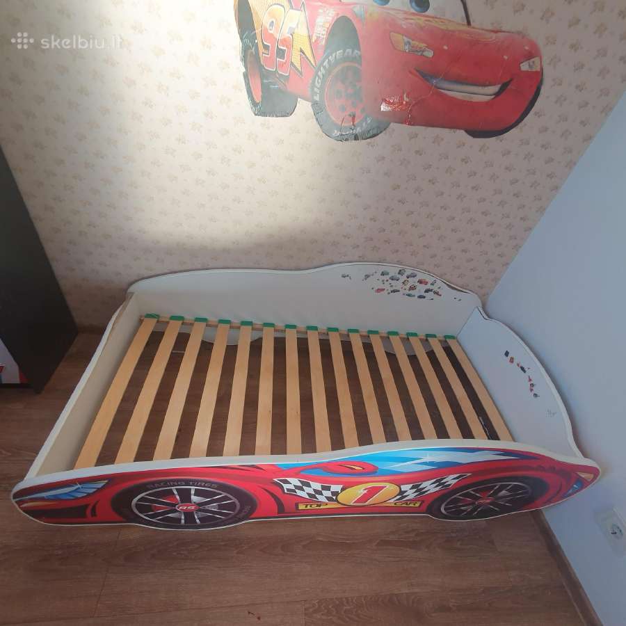 Dovanoju vaikiškus baldus