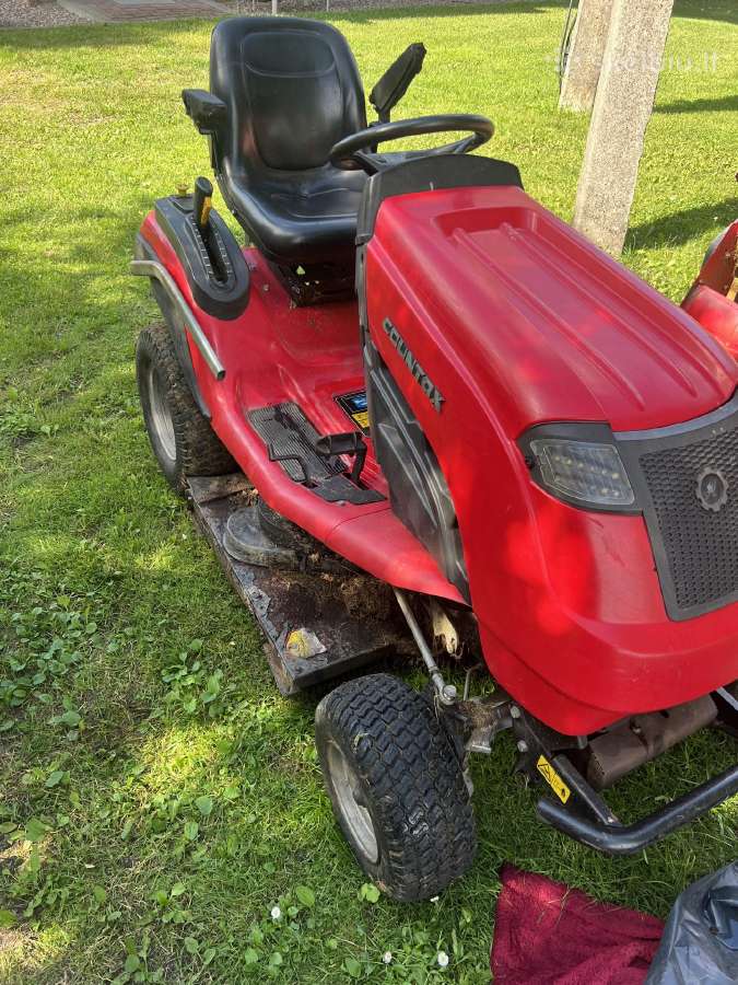 Countax 4x4 24hp variklis sodo traktoriukas