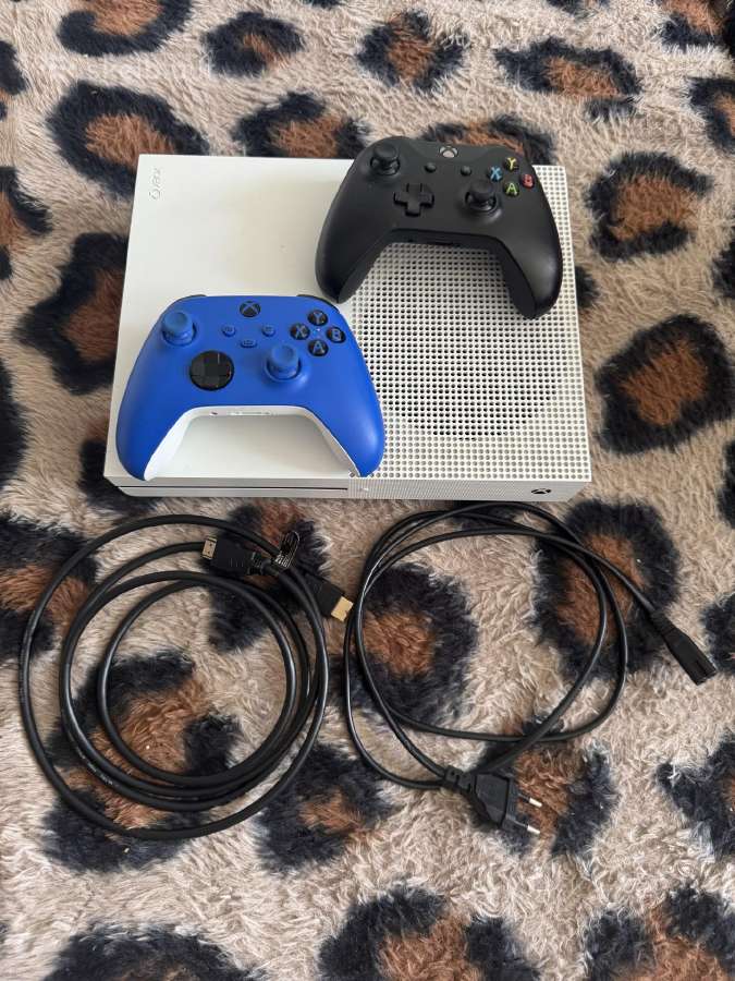 Xbox One S 1 TB
