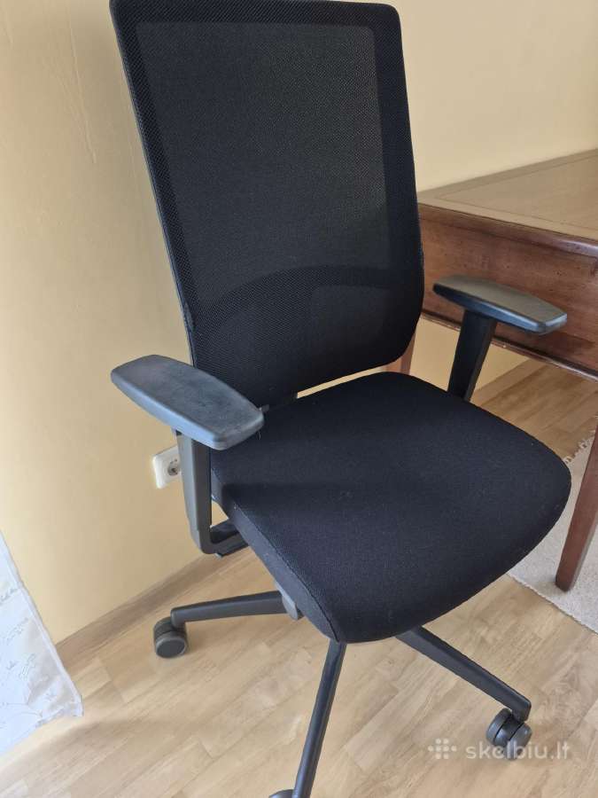 Darbo stalo kėdė