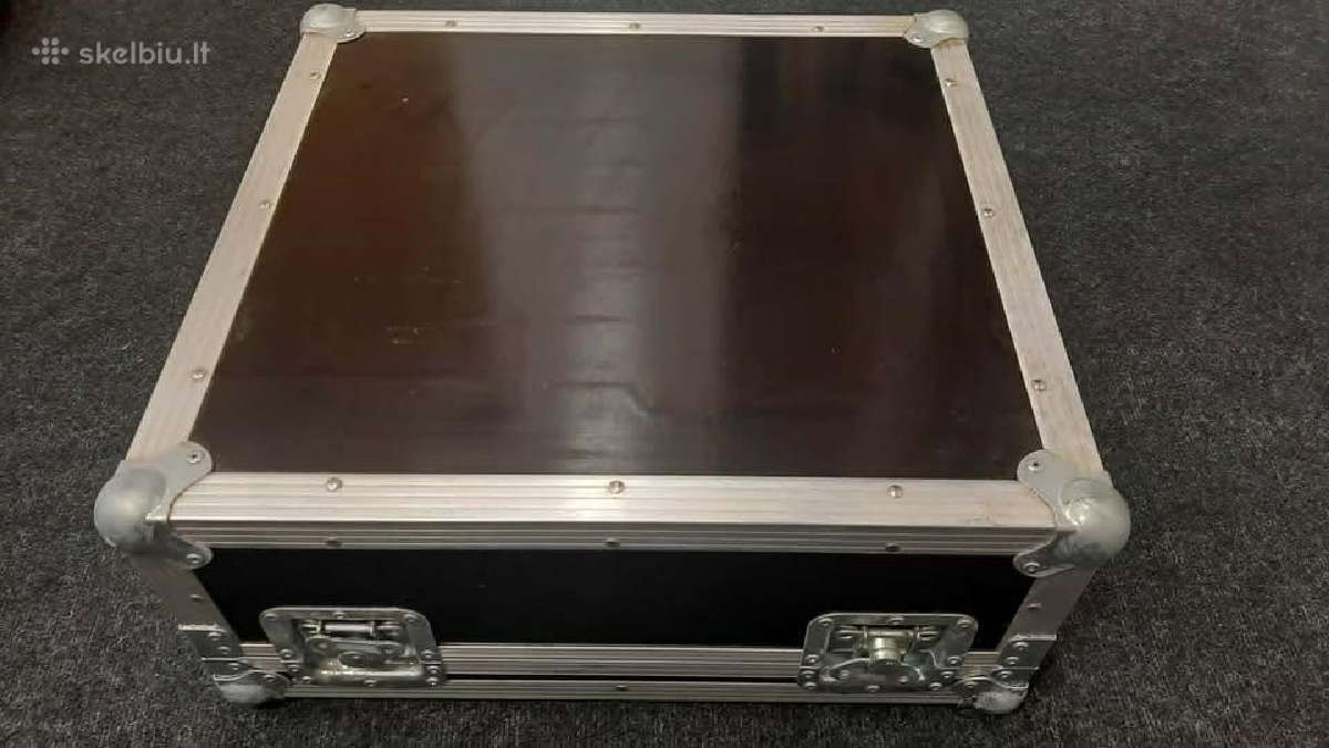 Parduodu Yamaha Emx5016cf su flightcase - nuotraukos Nr. 4
