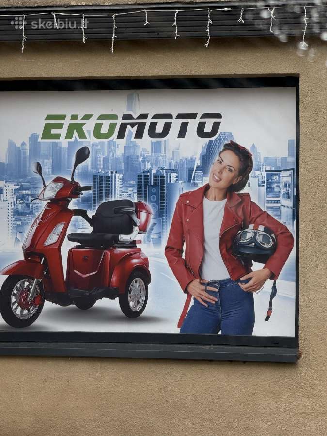 Naturalios odos striuke be jokiu defektu - nuotraukos Nr. 4
