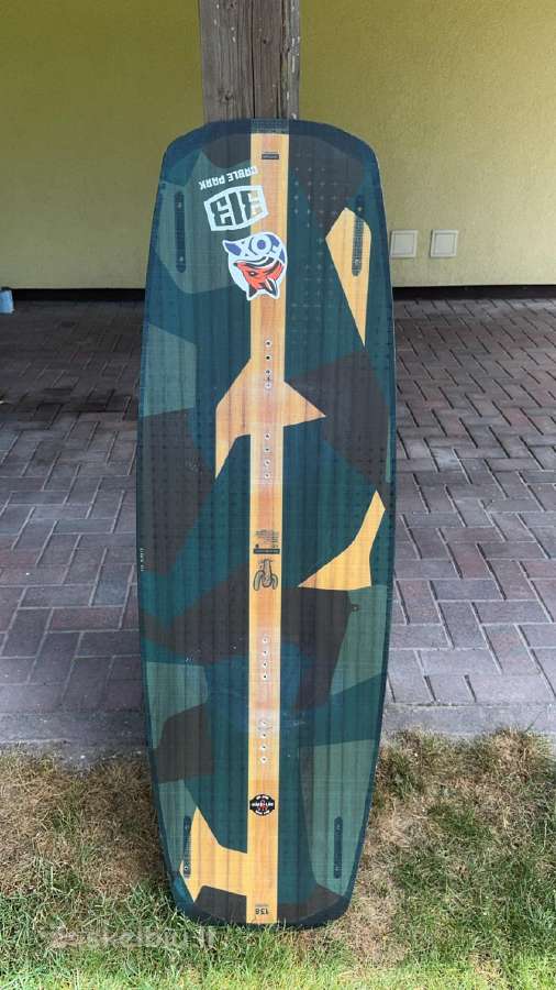 Wakeboard 138