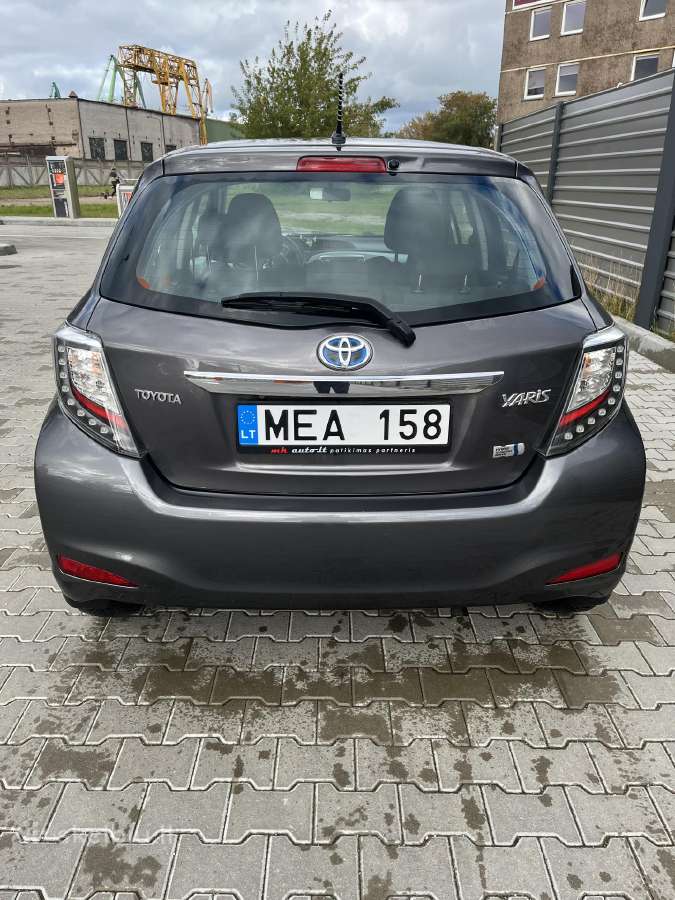 Toyota Yaris 2013m. Hybridas - nuotraukos Nr. 2