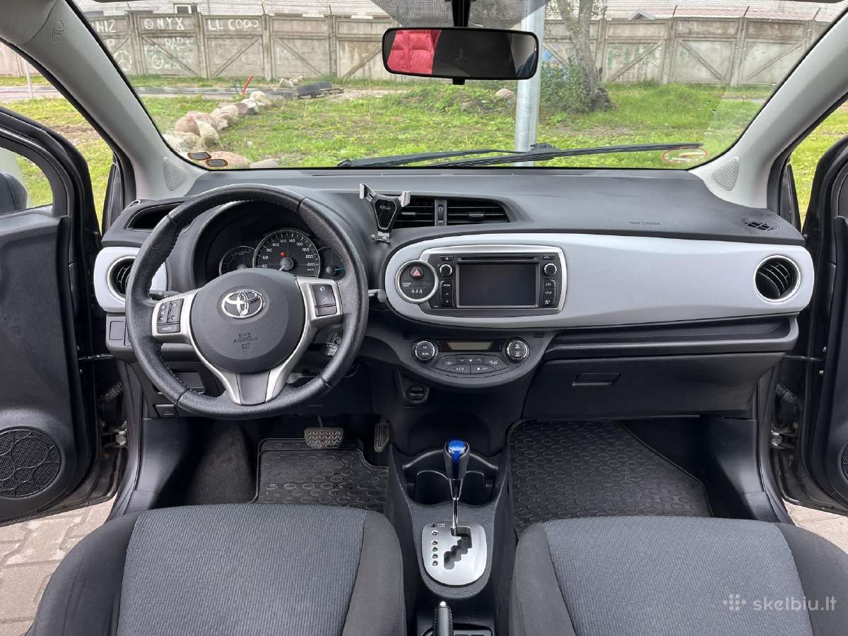 Toyota Yaris 2013m. Hybridas - nuotraukos Nr. 8