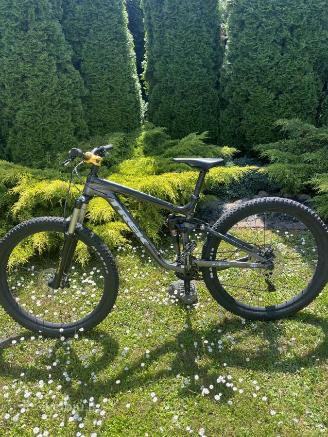 Trek slash 8