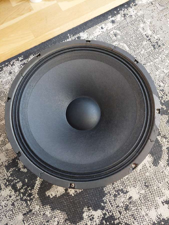 Nikko 7075, dbx 268a, Lafayette Bocama, Accuphase - nuotraukos Nr. 31