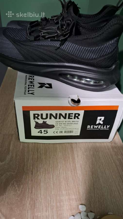 Runner darbo batai - nuotraukos Nr. 3