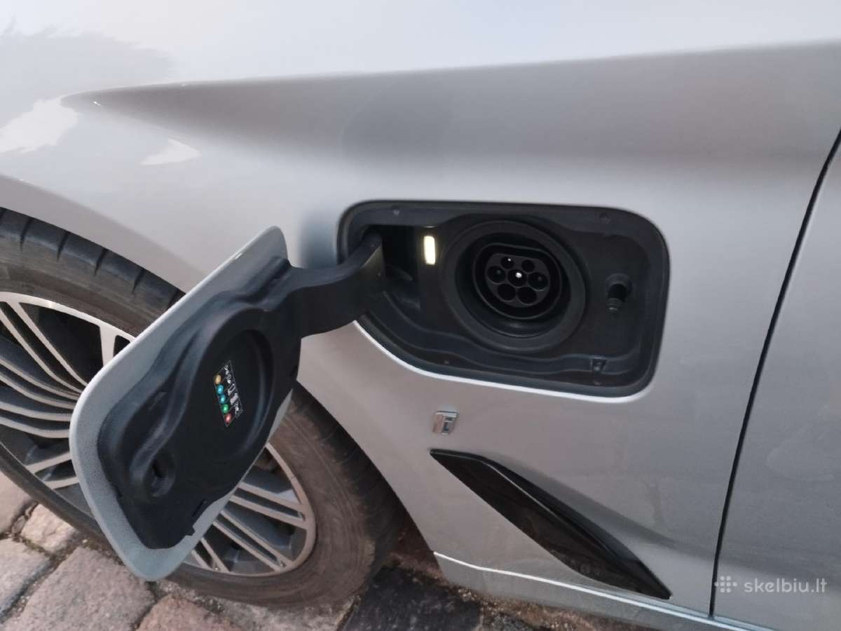 Bmw 530e iperformance Sport Line (plug-in Hybrid) - nuotraukos Nr. 12