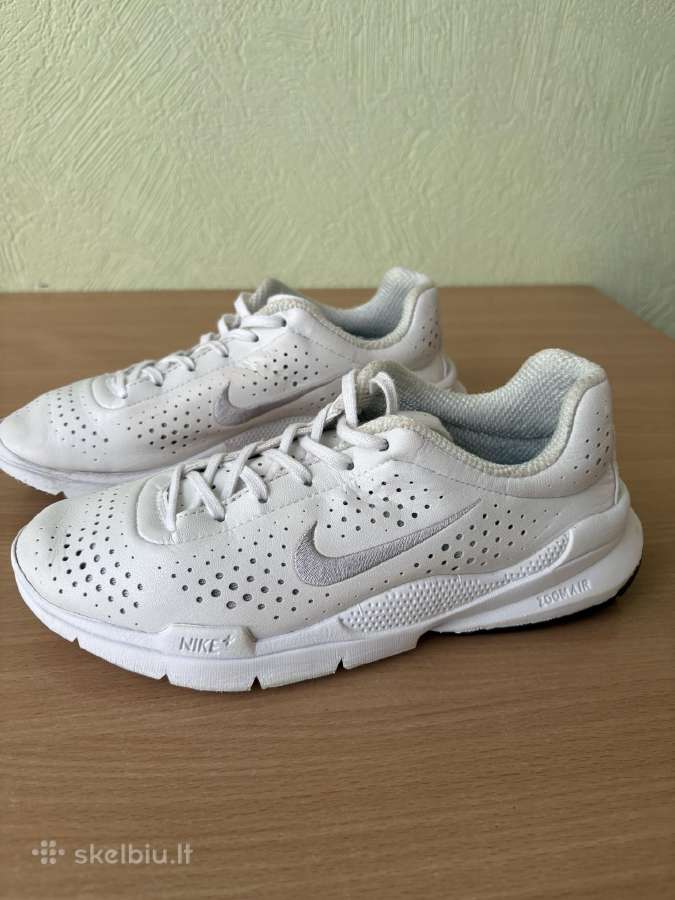 Nike Air Zoom Moire+ sportiniai bateliai– 37.5 dyd
