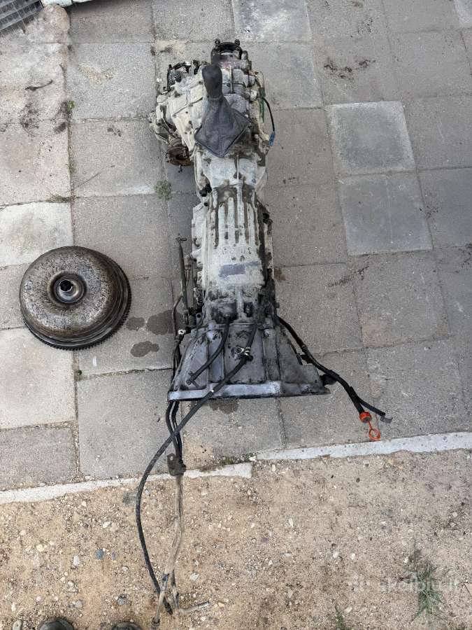 Parduodu deže Toyota Hilux 1994metu 3.0 92kw