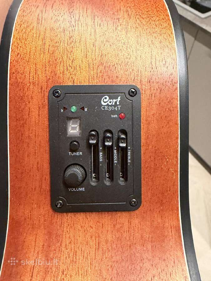 Nauja Gitara