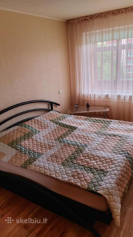 Išnuomojamas 3 kambarių butas Klaipėdoje Vingio r.