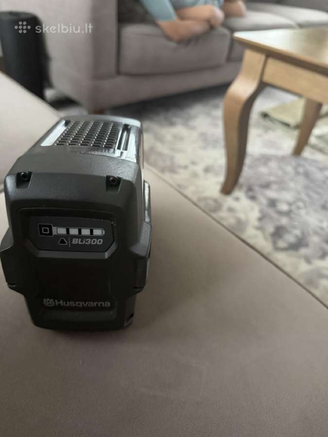 Husqvarna Bli 300 akumuliatorius - nuotraukos Nr. 2