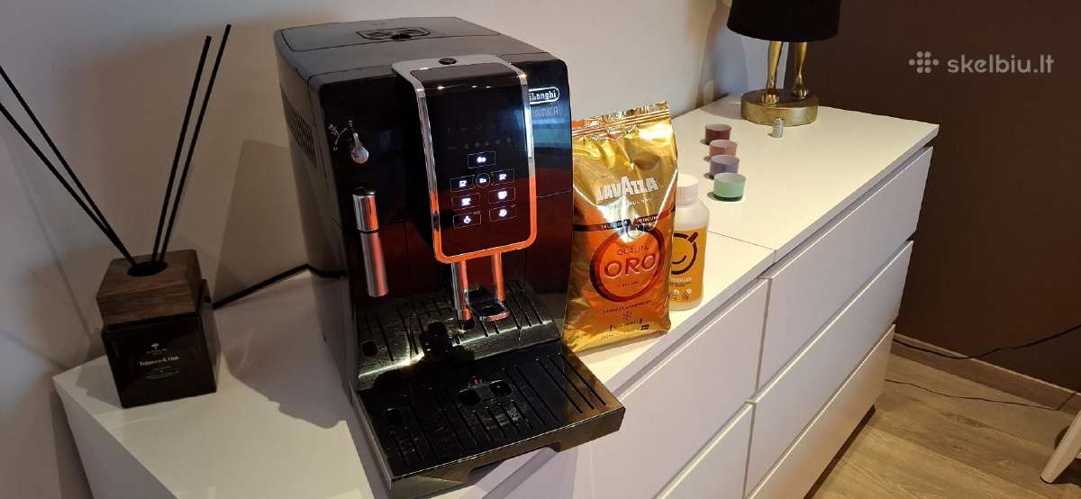 Kavos aparatas Delonghi Dinamica