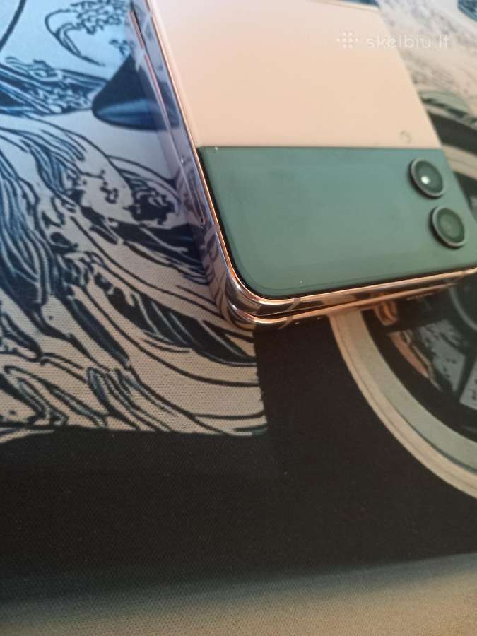 Samsung Galaxy Z Flip 4 512gb Su defektu. - nuotraukos Nr. 2