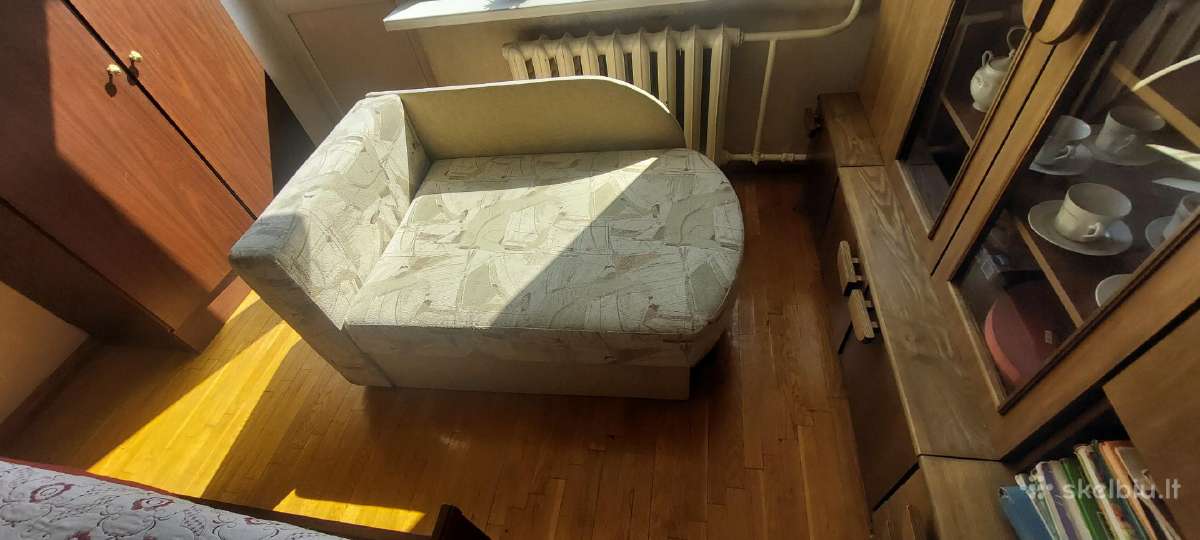 Dovanoju vaikišką lovą