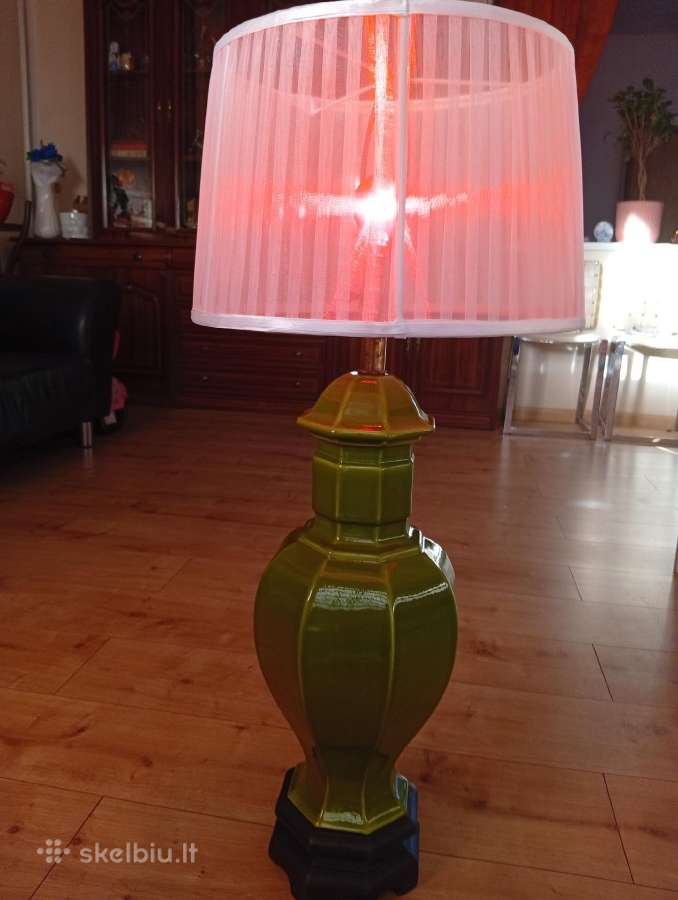 Vintazinis svestuvas porceljanas