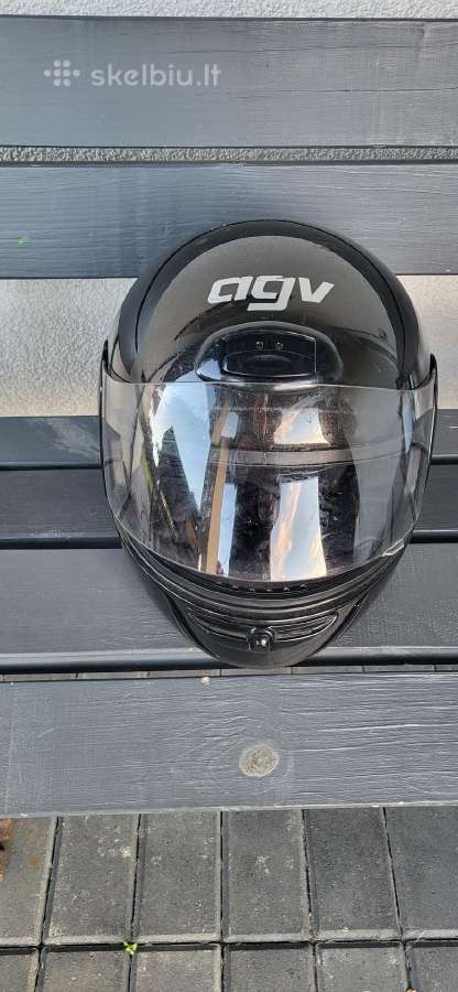 Agv šalmas motociklininko