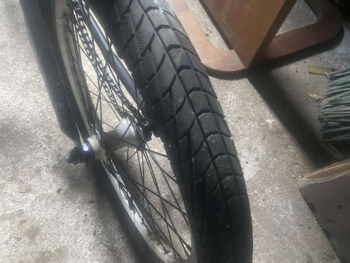 Triukų motociklas BMX - nuotraukos Nr. 4
