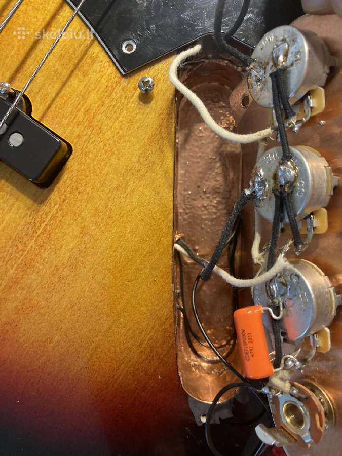 Bosinė gitara Squier Classic Vibe '70s Jazz Bass - nuotraukos Nr. 9