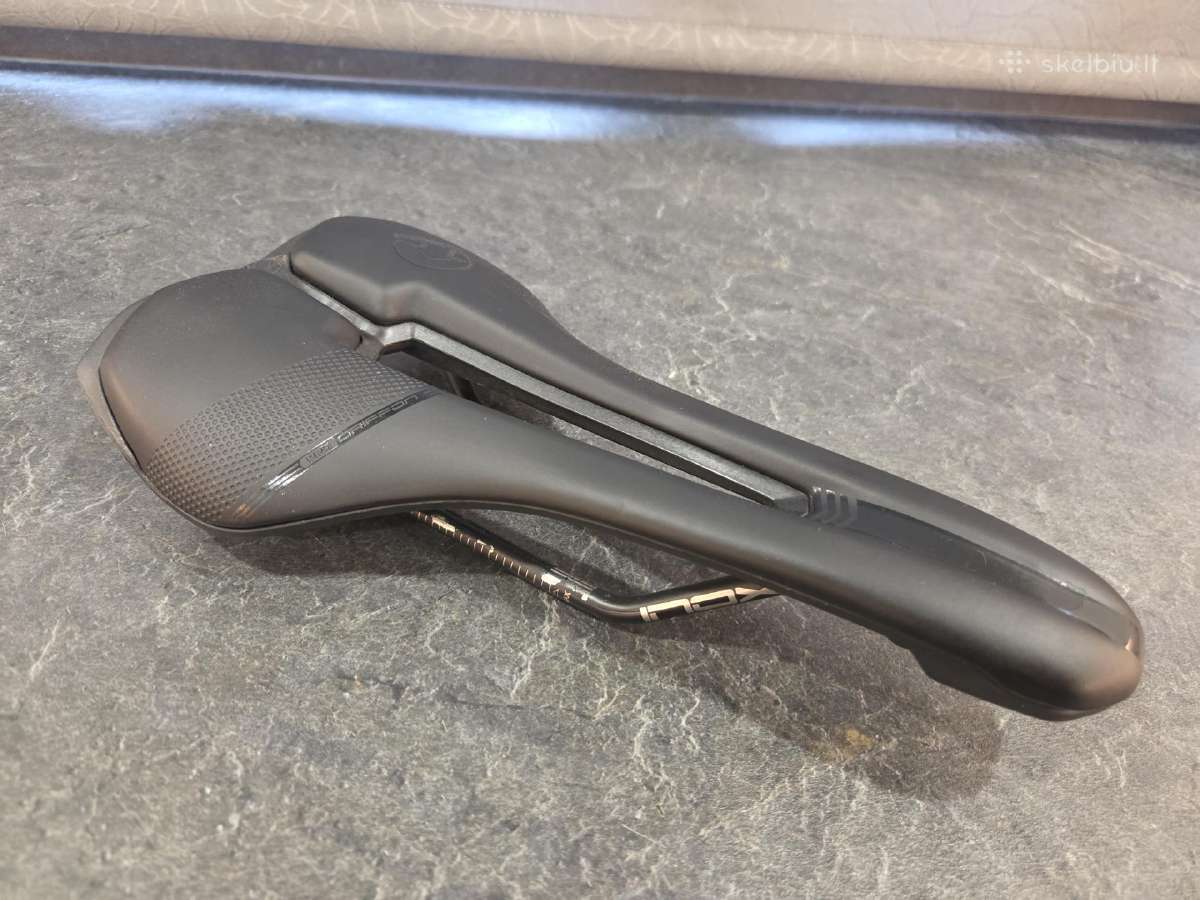 Pro Griffon 142mm dviračio sedynė