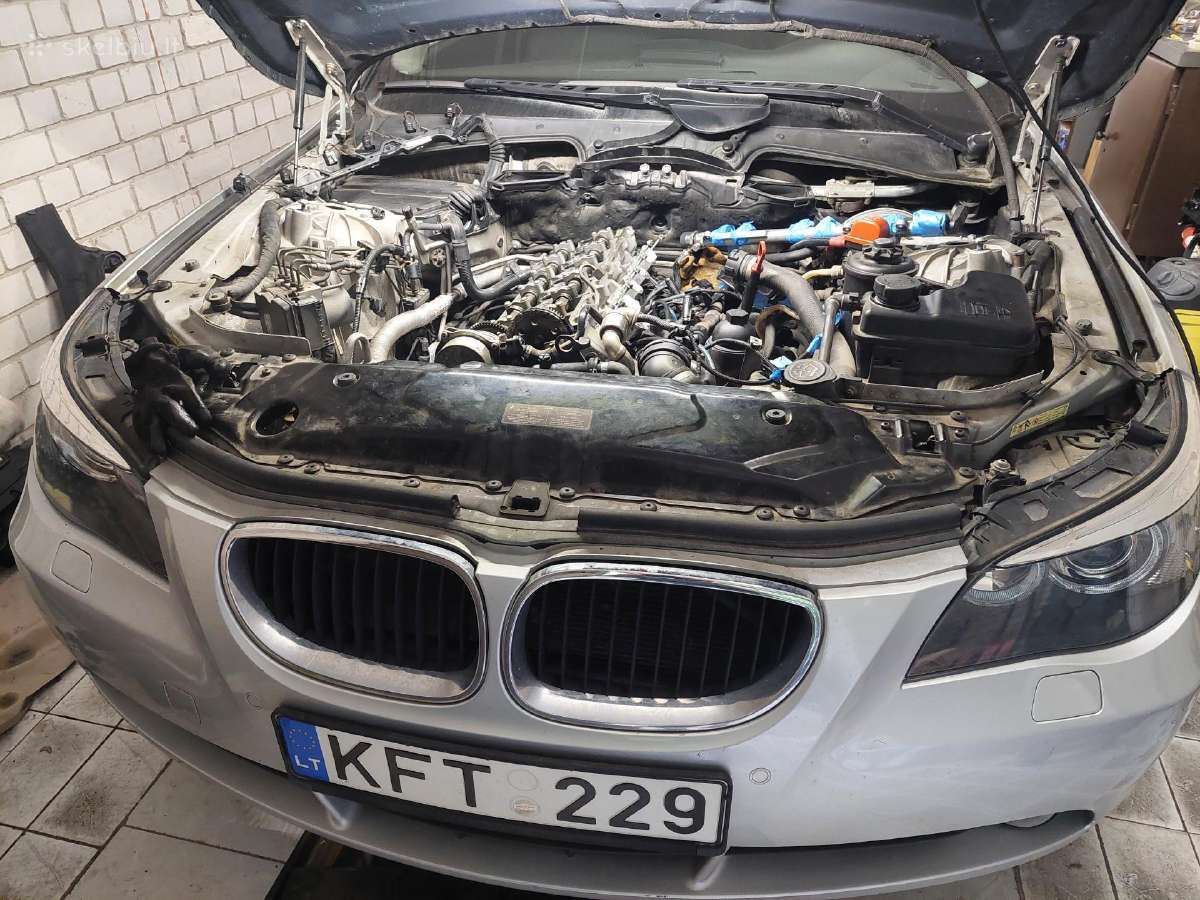 Bmw 530d 160kw su variklio defektu (rida 101k) - nuotraukos Nr. 2