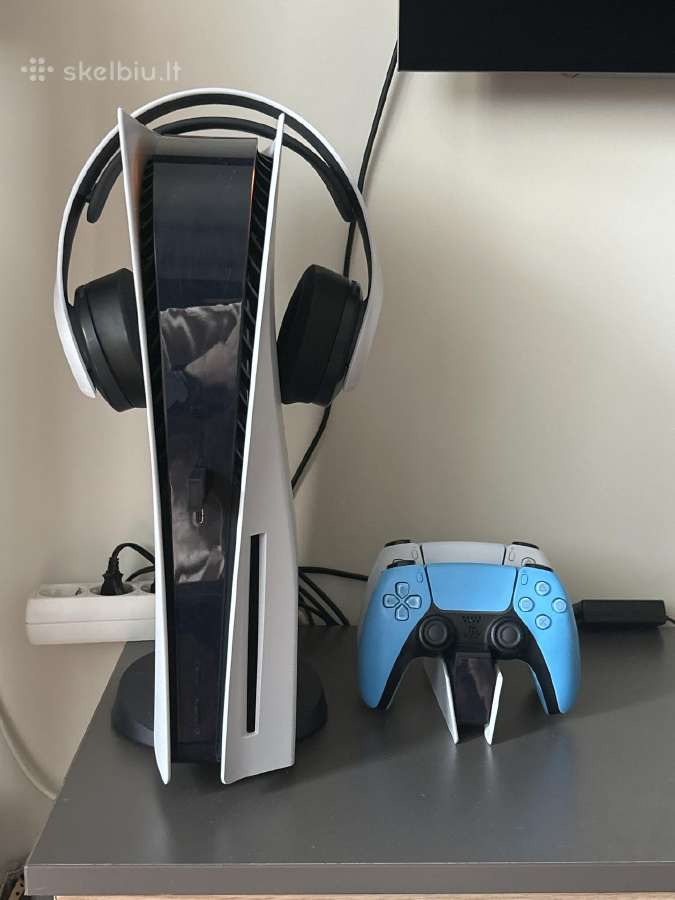 Praduodu Ps5 su priedais