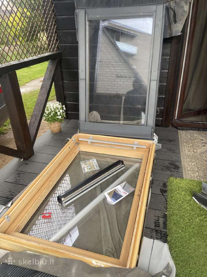 Vos metus laiko buvo ideti stoglangiai velux