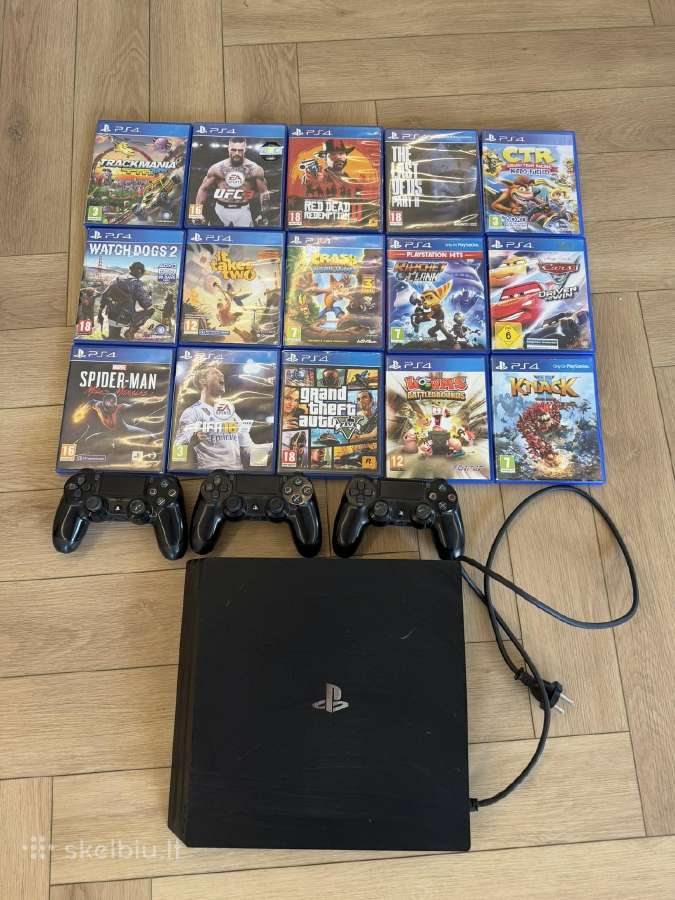 Playstation 4 Pro su žaidimais