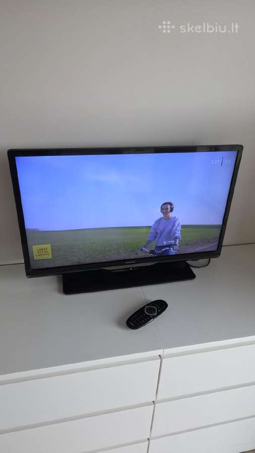 Philips LED televizorius 82cm