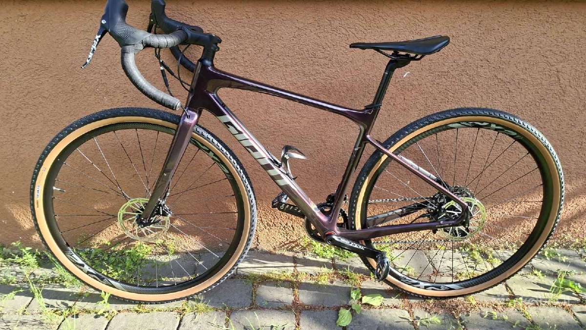 Carbon Gravel Giant Revolt Size S