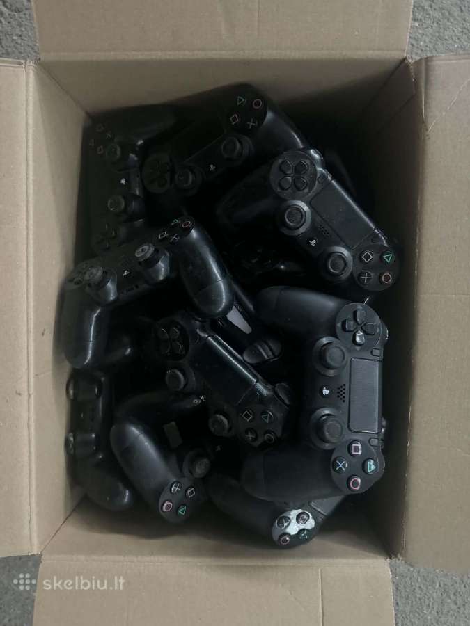 Playstation 4 Dualshock pulteliai