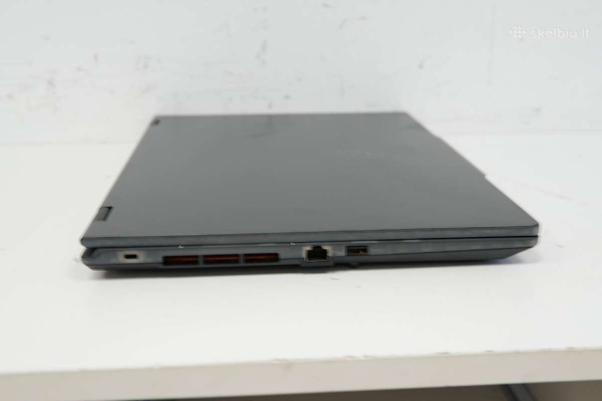 Msi Cyborg 17 **Rtx 5060** - nuotraukos Nr. 7