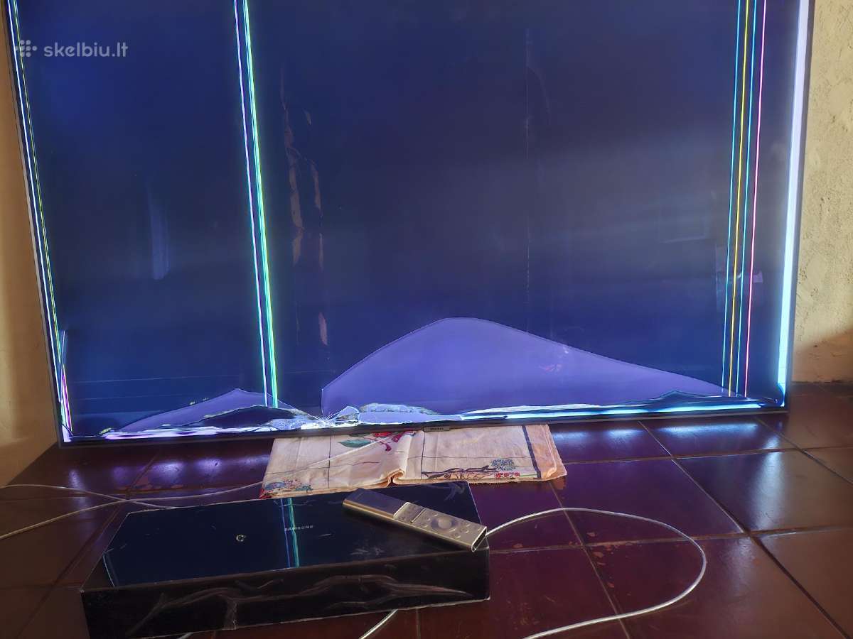 Parduodamas samsung Qled 55' televizorius dalimis