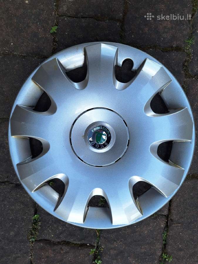 Škoda R15 ratų originalūs gaubtai - nuotraukos Nr. 2